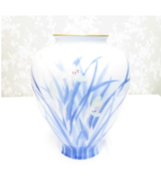 Hand Painted Vase of Fuji Sakura by Fukagawa Arita有田焼花瓶